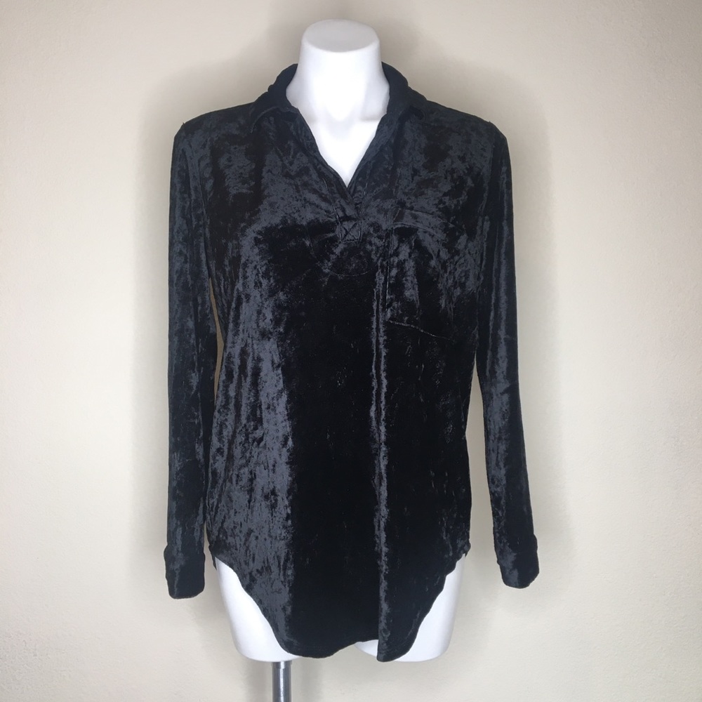 Mododoc Collared Neck Long Sleeve Velvet Shirt